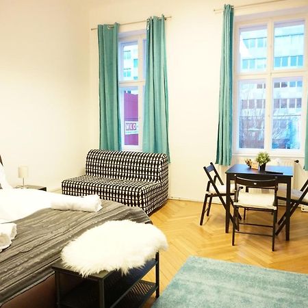 Urban City Apartment - Contactless Check-In Bécs Kültér fotó