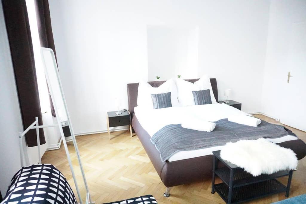 Urban City Apartment - Contactless Check-In Bécs Kültér fotó