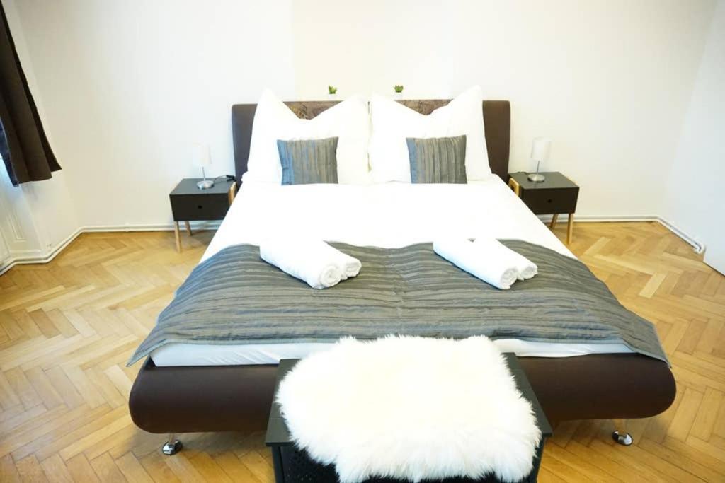 Urban City Apartment - Contactless Check-In Bécs Kültér fotó